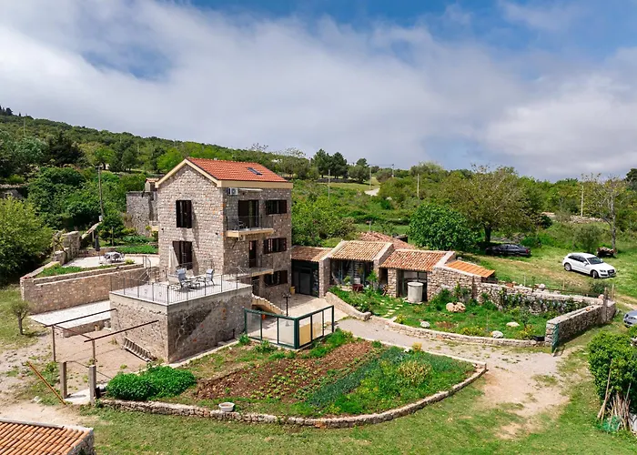 Villa Jovana